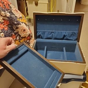 Vintage Cream Colored Jewelry Box